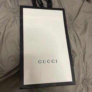 Gucci shopping bag